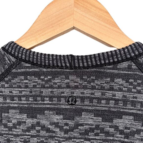 Lululemon Gray Rest Less Long Sleeve Pullover Shirt - Picture 3 of 5